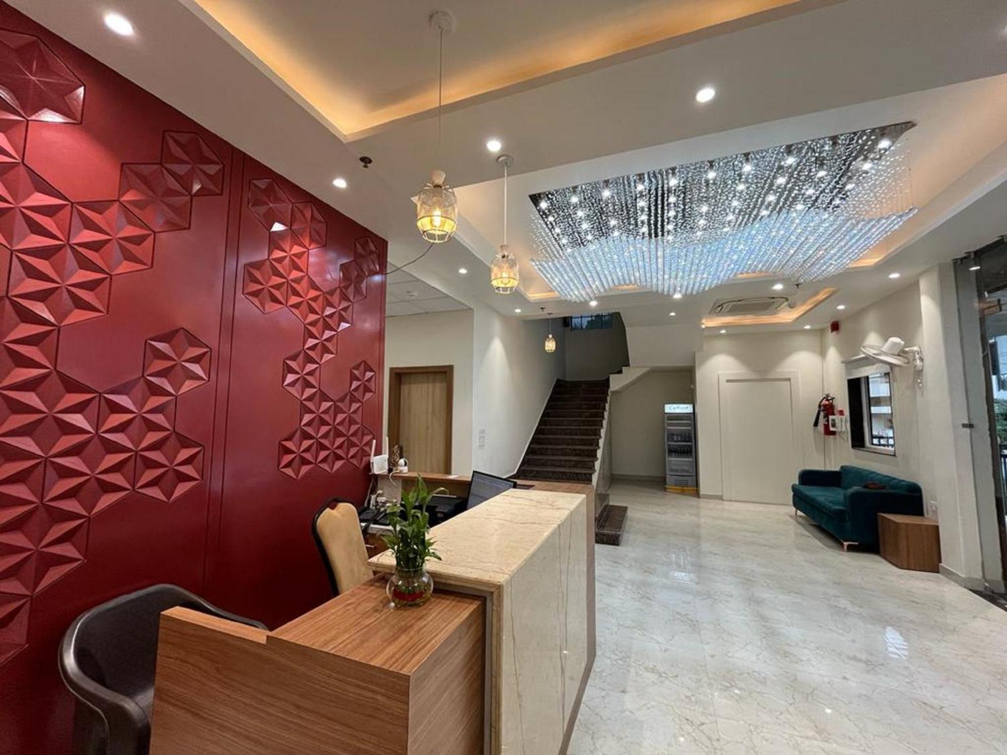 Hotel Satsang Grand Varanasi Luaran gambar